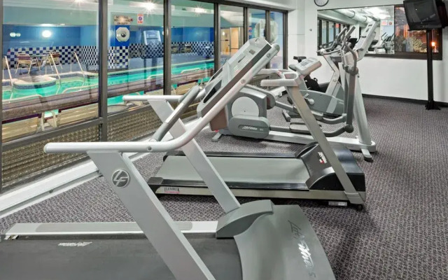 Crowne Plaza Philadelphia Bucks County