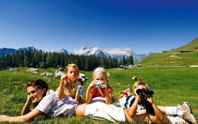 Charming Apartment in Bramberg am Wildkogel With Garden