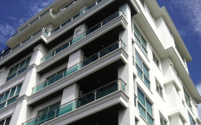 GoldStone Residency Patong , Phuket