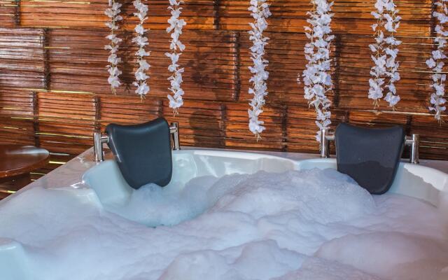 Hotel Familia Casa Blanca