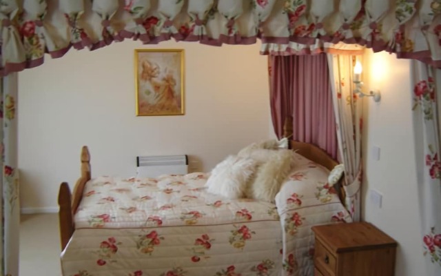 The Whitehouse Inn