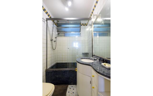 2 Quartos em Copacabana com Garagem | BC 473/704