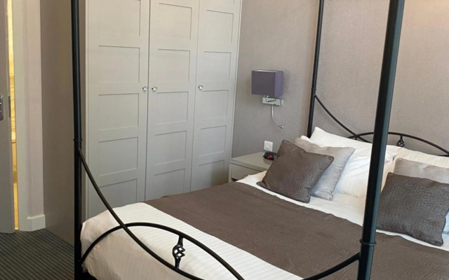 315 Bar And Restaurant