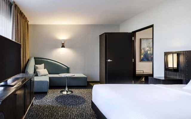 The Southlake Hotel