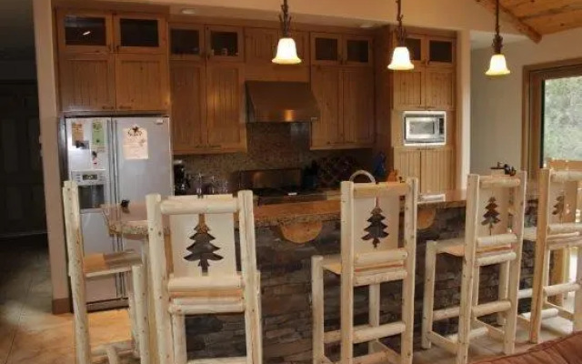 Alpine Treehouse by Village Reservations