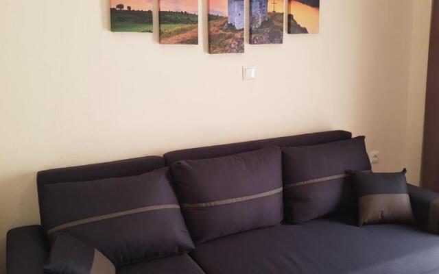 City's Center Lux. Apt.Up 6 persons and BBQ