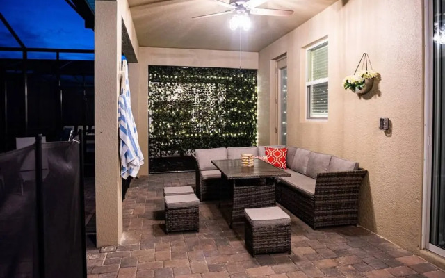 Luxury AND FUN Near Disney Parks 9BR