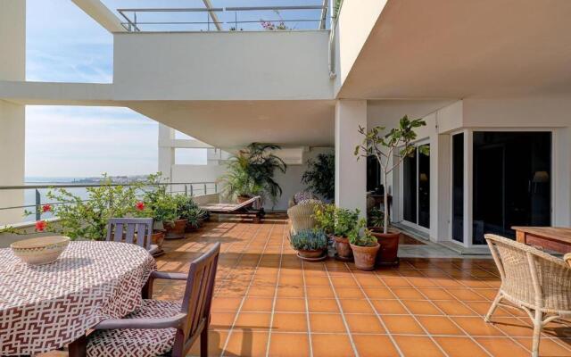 Apartment Boulevard 304
