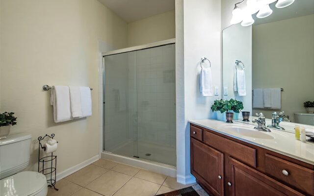 4114 Breakview Drive #206