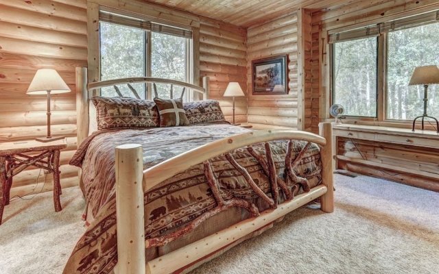 Deer Valley Comstock Lodge