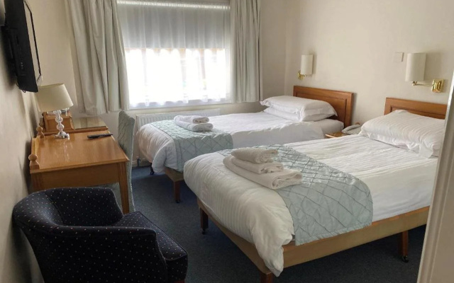 Avonbridge Hotel