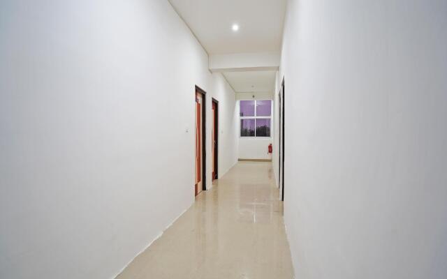 Hotel Five Sense by OYO Rooms