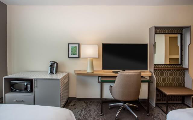 Holiday Inn Gulfport Airport by IHG