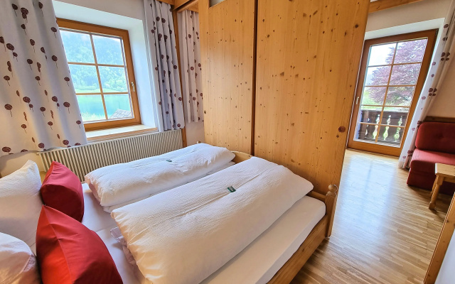 Ferienhof Obergasser & Pension Bergblick