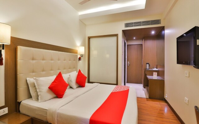 Capital O 17101 Hotel Furatt International