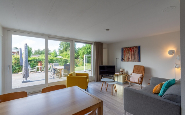 Modernly Furnished Bungalow for 4 People