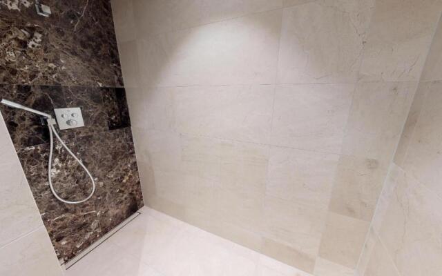 White Pearl Apartment 1.05
