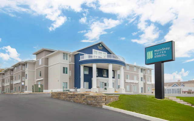 MainStay Suites Madison Airport