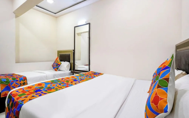 Fabhotel Kamran Residency