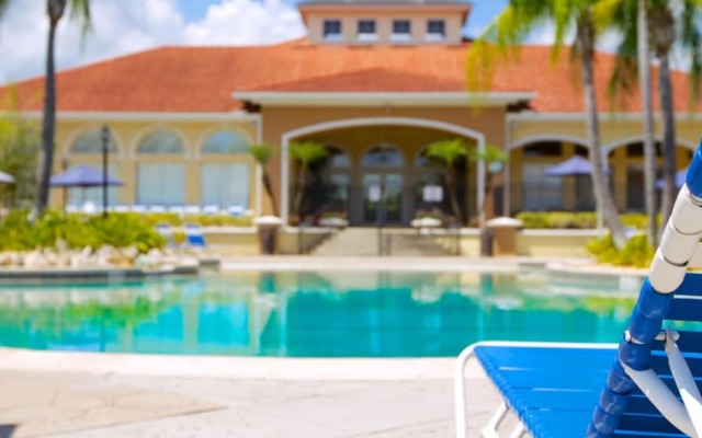 Paradise Point 337069