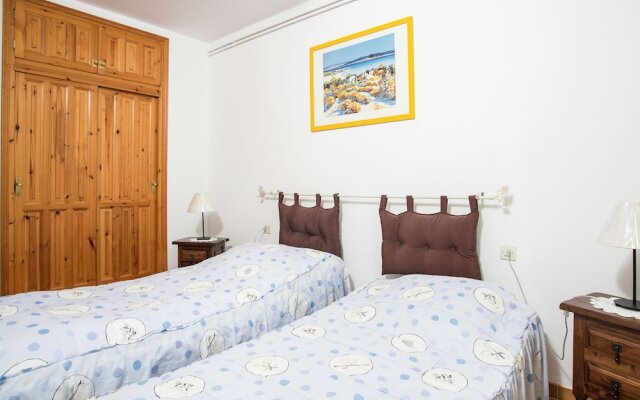 Holiday House With Private Pool for 4 People in Sant Pere Pescador