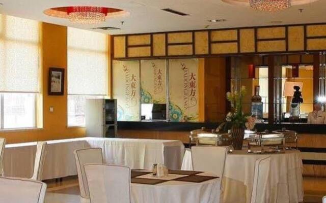 Ground Oriental Hotel