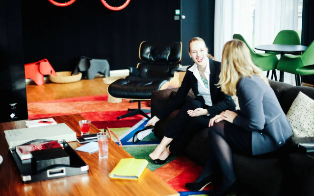 citizenM Paris la Défense