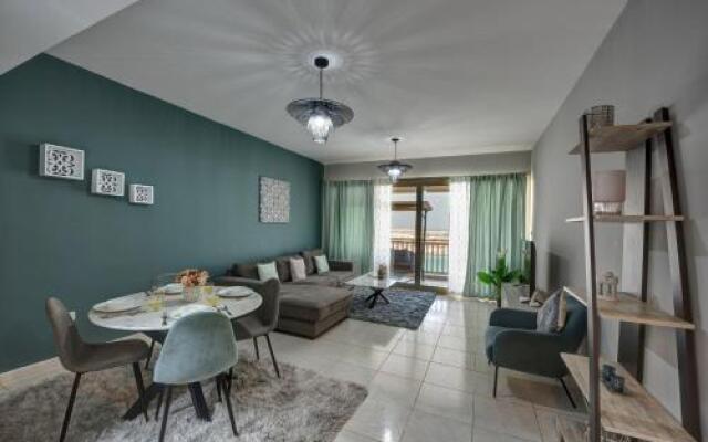 Kay Homes Sea View Apartment