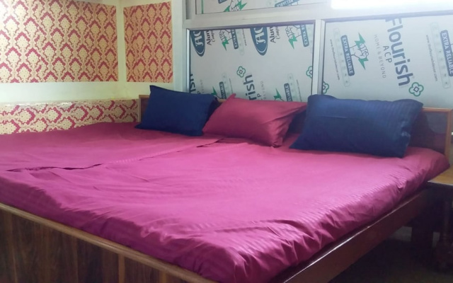 Lalla Home Stay Ayodhya