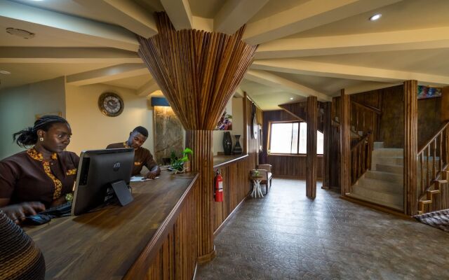 Maaha Beach Resort