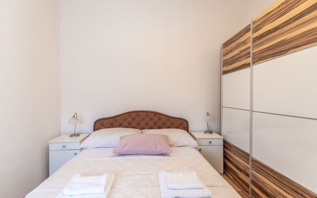 Waterfront Apartment in Vir with Balcony near Sea Beach