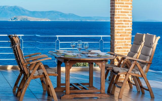 Iris Villas Lefkada - Karavi Villa