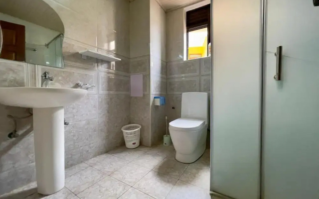 Charming 2-bed Apartment in Kigali