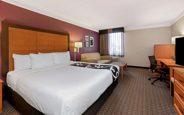 La Quinta Inn & Suites by Wyndham Tacoma - Seattle