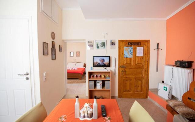 Ntanis 43 House