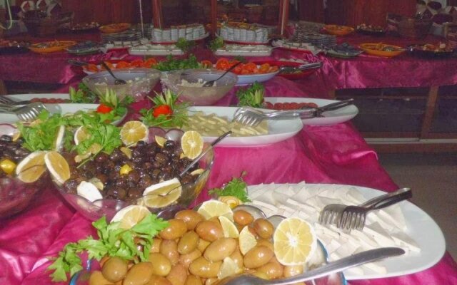 Ekinci Otel