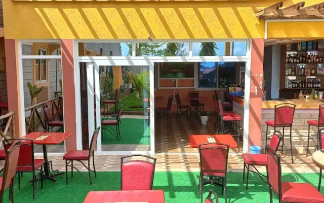 Le Mach Apartments