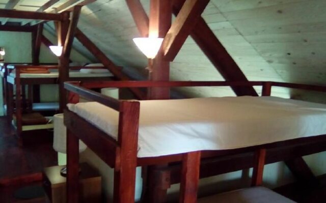 Dragan’s Den Plitvice Hostel