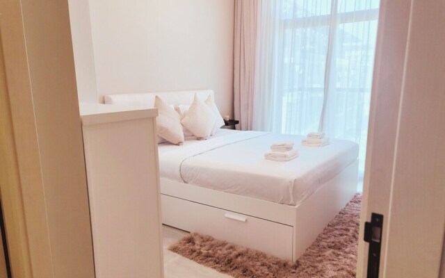 Snug & Congenial 1BR with Canal View
