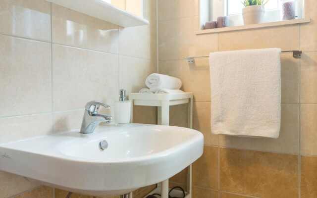 Beautiful Home in Radovcici With Wifi and 2 Bedrooms