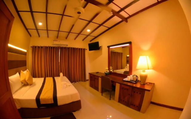 Beach Corridor Hotel & Spa with Free Airport Shuttle