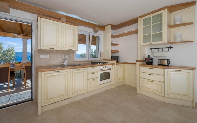 Villa Bol Summer House