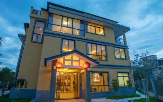 Zhihao Homestay