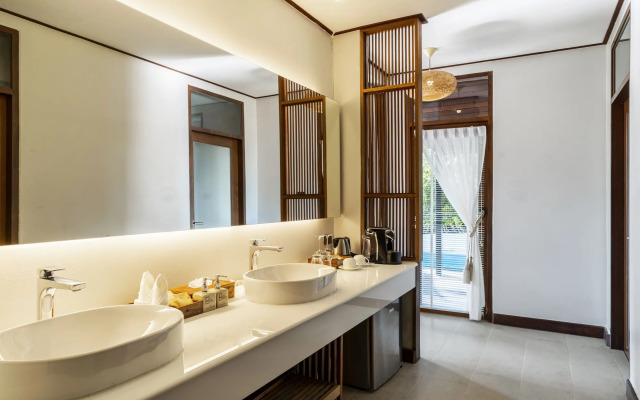 The Beach Natural Resort - Koh Kood