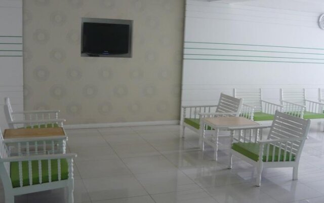 Morakot Twin Chumphon