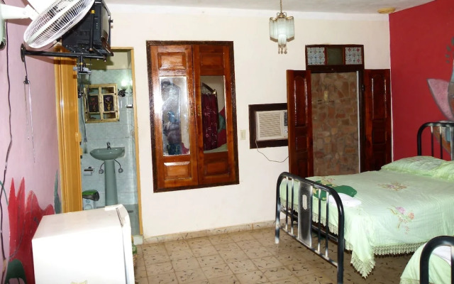 Hostal Luisa Maria