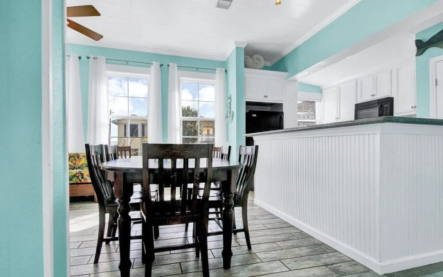 2225 Galveston 2 Duplex