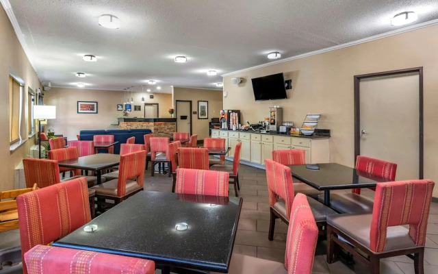 Comfort Inn Moline - Quad Cities