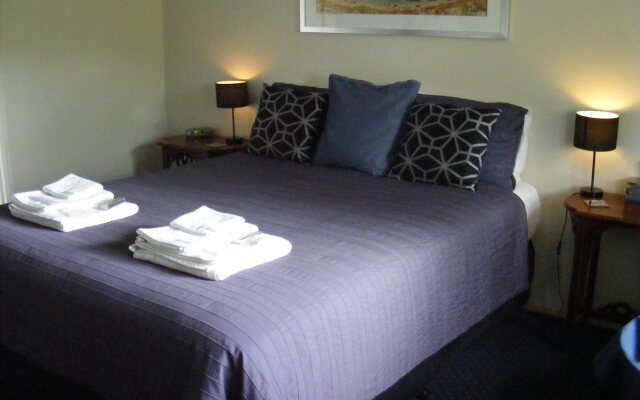 Observatory Guesthouse - Adults Only