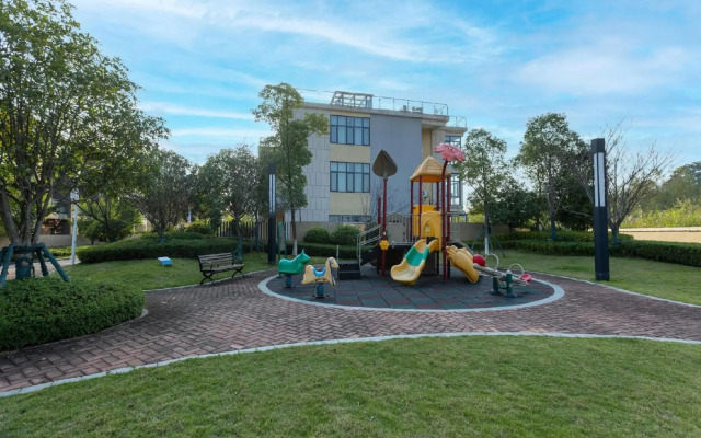 XingFuJia hot spring Villa